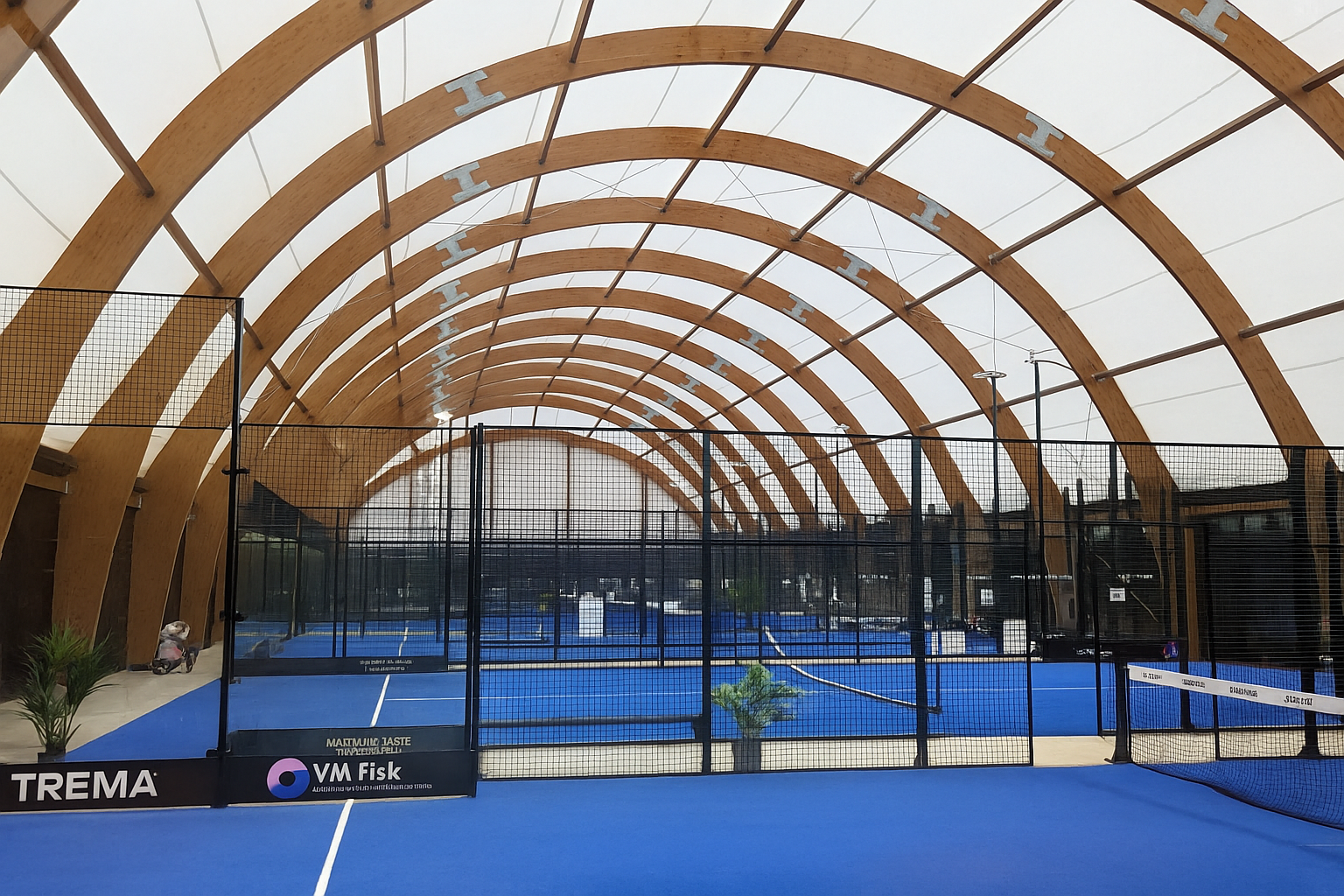 Ghent: 7 Indoor Courts